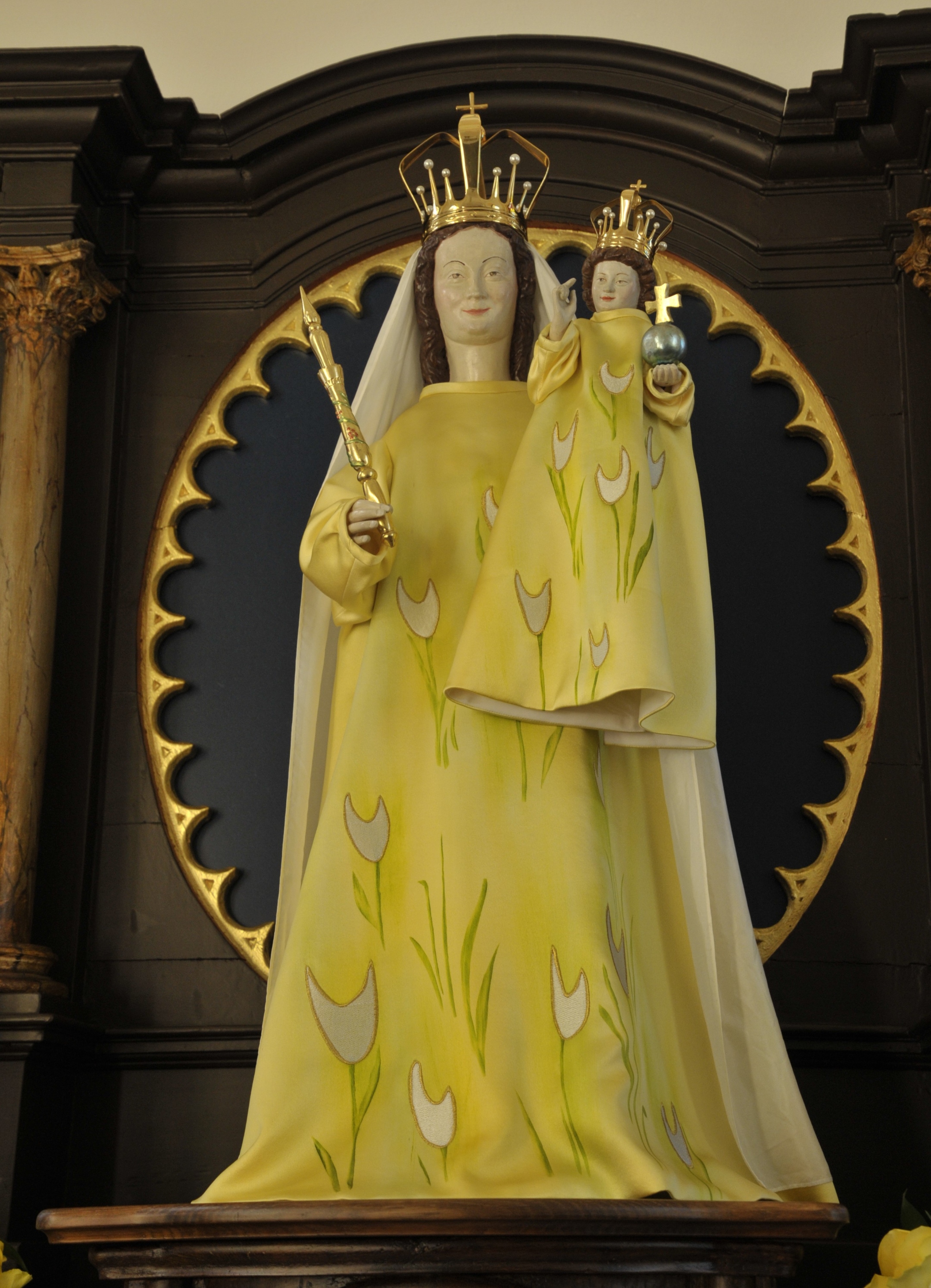 Maria-Hilf-Kapelle: gotische Madonna